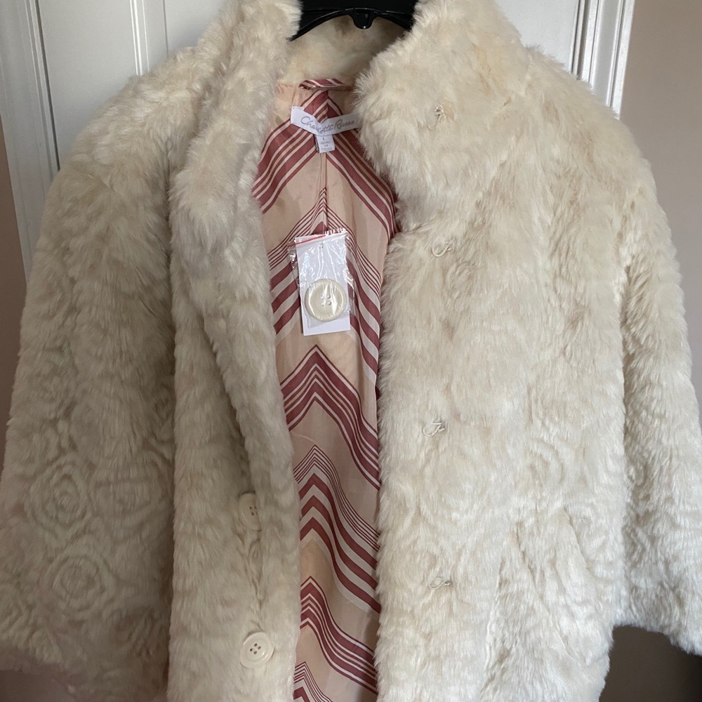 Coat - Picture 3 of 3
